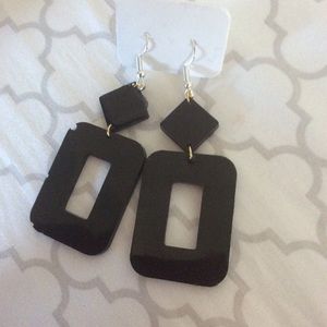 Black squared earrings